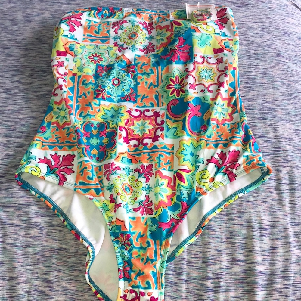 NWT Liz Claiborne one piece bathing suit